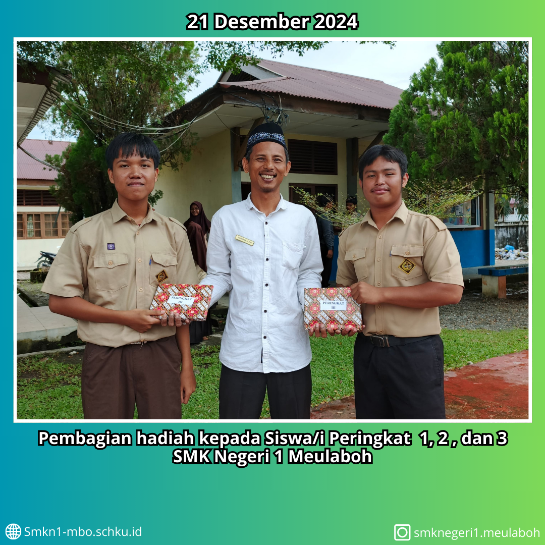 PENGAMBILAN RAPORT & PEMBAGIAN HADIAH KEPADA SISWA DAN SISWI RANGKING 1, 2, DAN 3